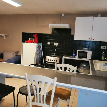 Appartement Proche Du Parc Des Expositions アヴィニョン エクステリア 写真