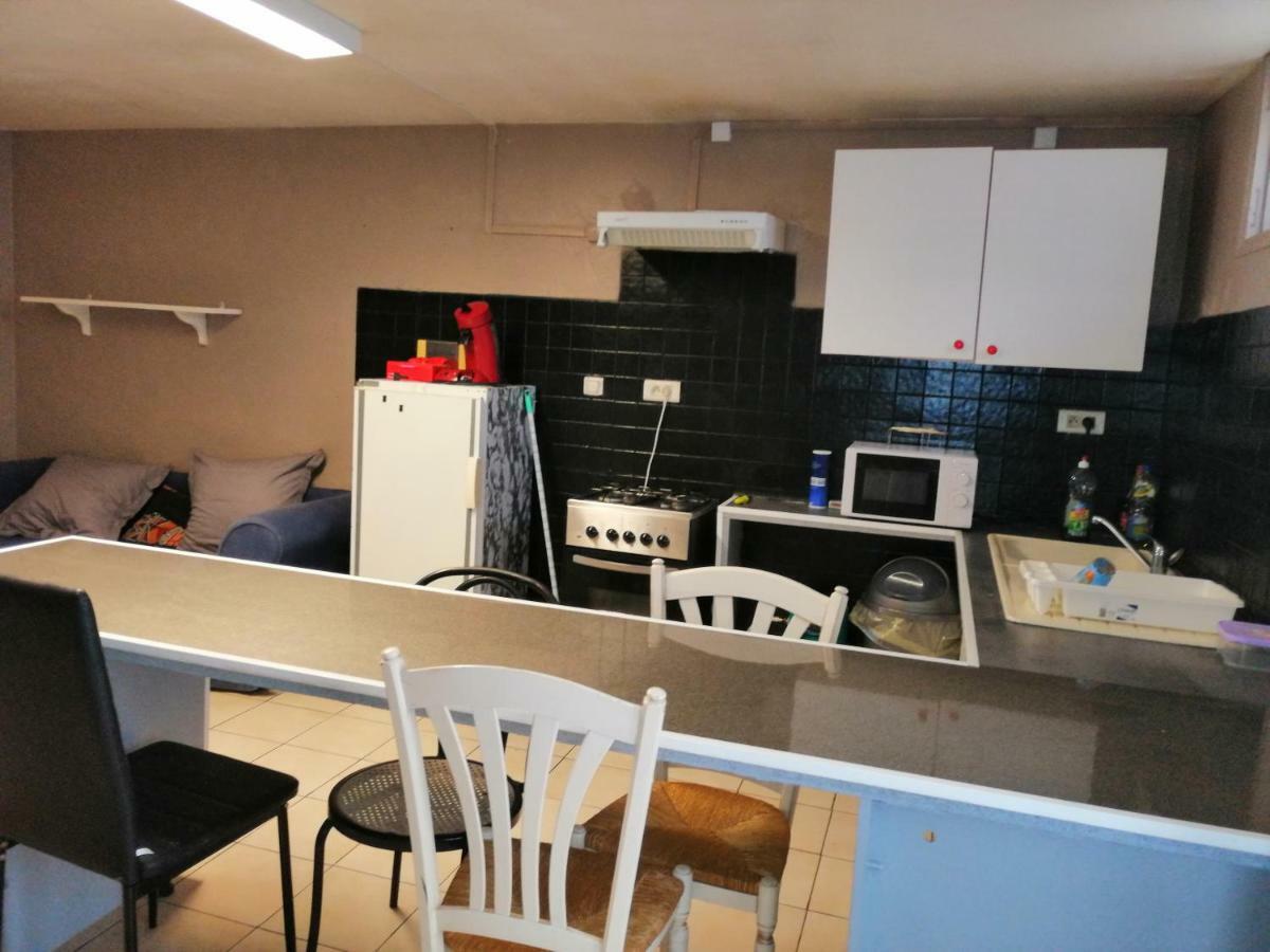 Appartement Proche Du Parc Des Expositions アヴィニョン エクステリア 写真